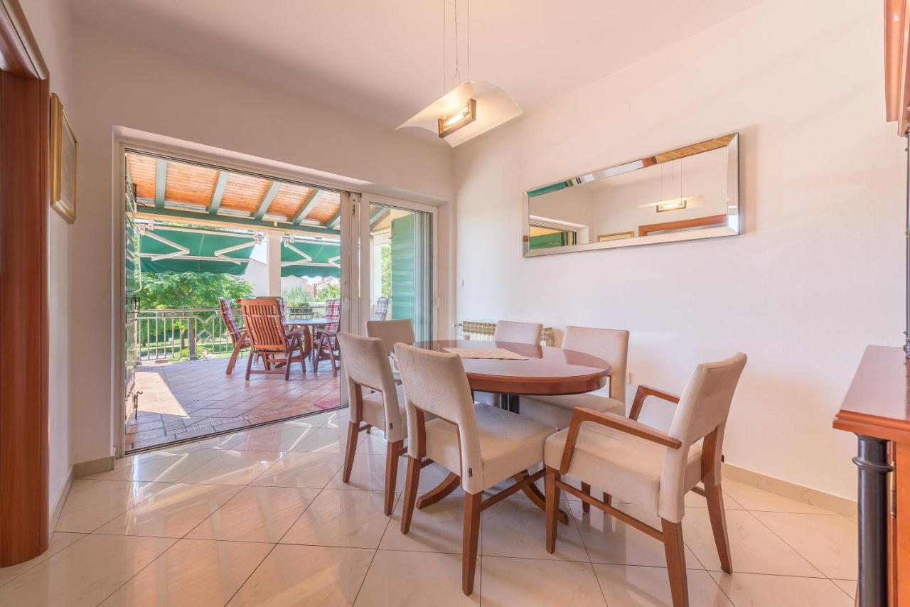 Villa Lux Nina With Six Bedrooms, Private Pool, Sauna Zadar Dış mekan fotoğraf