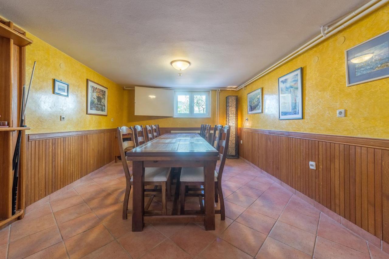 Villa Lux Nina With Six Bedrooms, Private Pool, Sauna Zadar Dış mekan fotoğraf